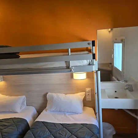 Premiere Classe Angers Est - St Barthelemy D'anjou Otel