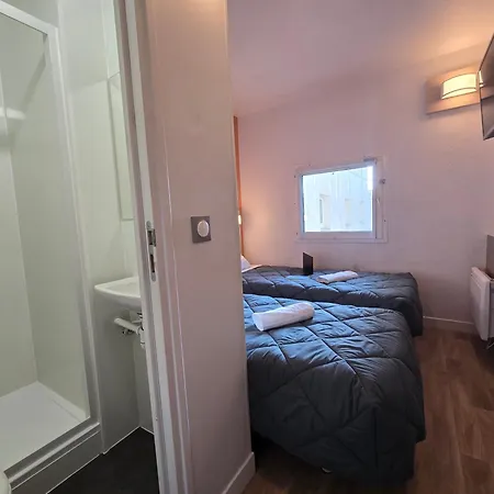 Otel Premiere Classe Angers Est - St Barthelemy D'anjou 2*