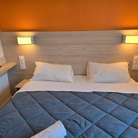 Premiere Classe Angers Est - St Barthelemy D'anjou Otel 2*