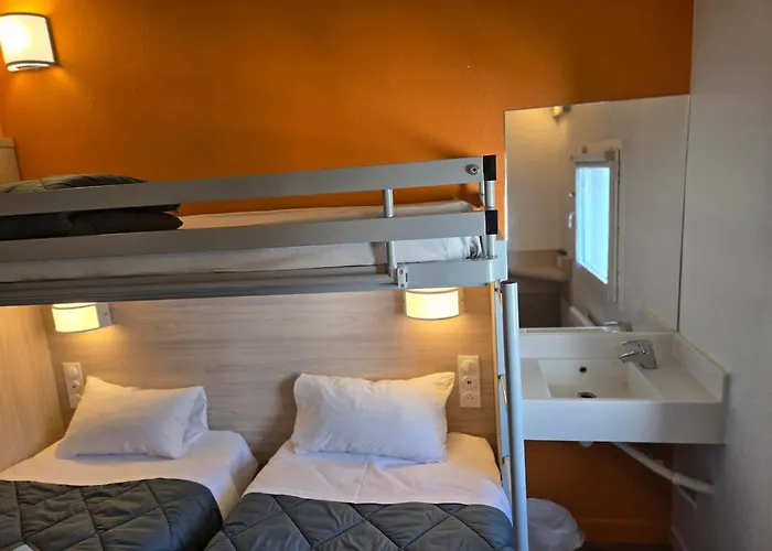 Premiere Classe Angers Est - St Barthelemy D'anjou מלון