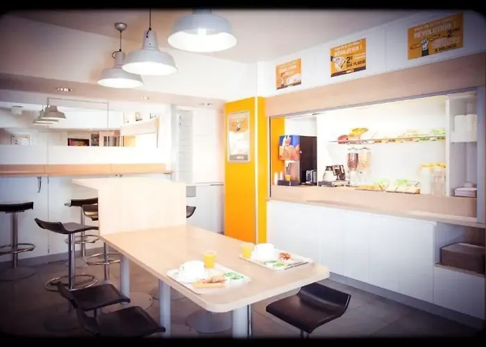 Premiere Classe Angers Est - St Barthelemy D'anjou 2*